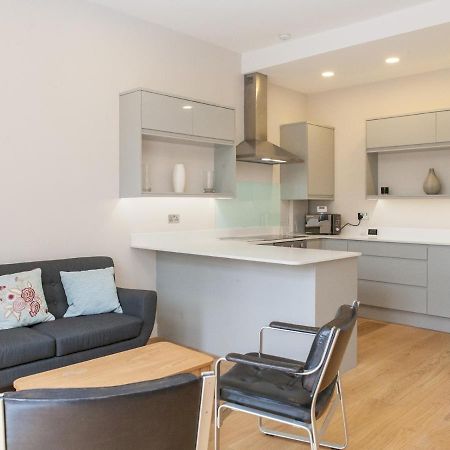 Pass The Keys - Spacious Flat With Private Sun Terrace In South East Лондон Экстерьер фото