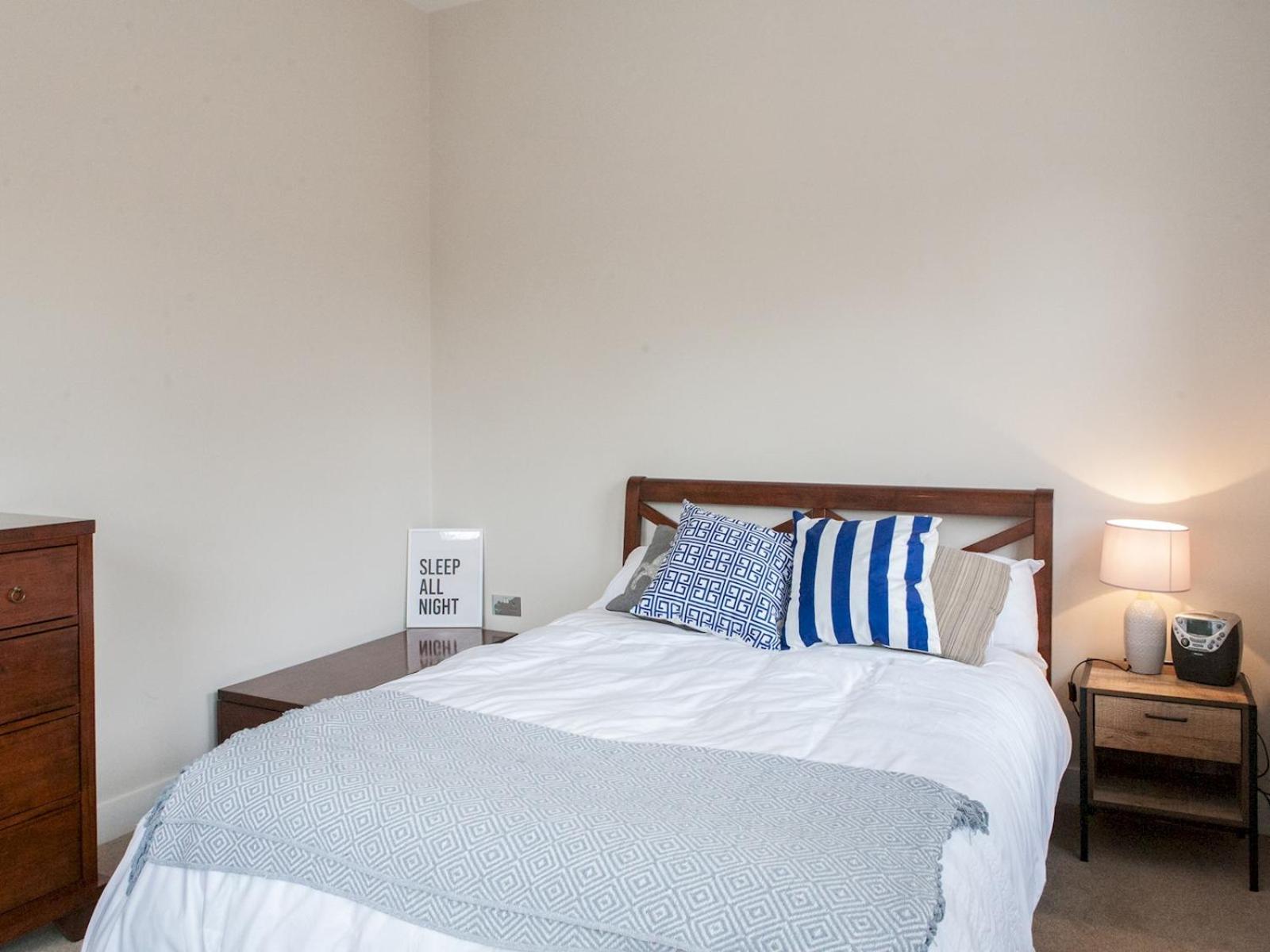 Pass The Keys - Spacious Flat With Private Sun Terrace In South East Лондон Экстерьер фото